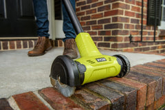 PATIO CLEANER - WIRE BRUSH NYLON EDGING BRUSH